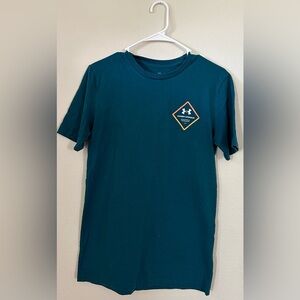 Under Armour T-shirt